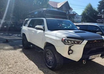 Toyota 4 Runner `2016 - 4.0 TRD